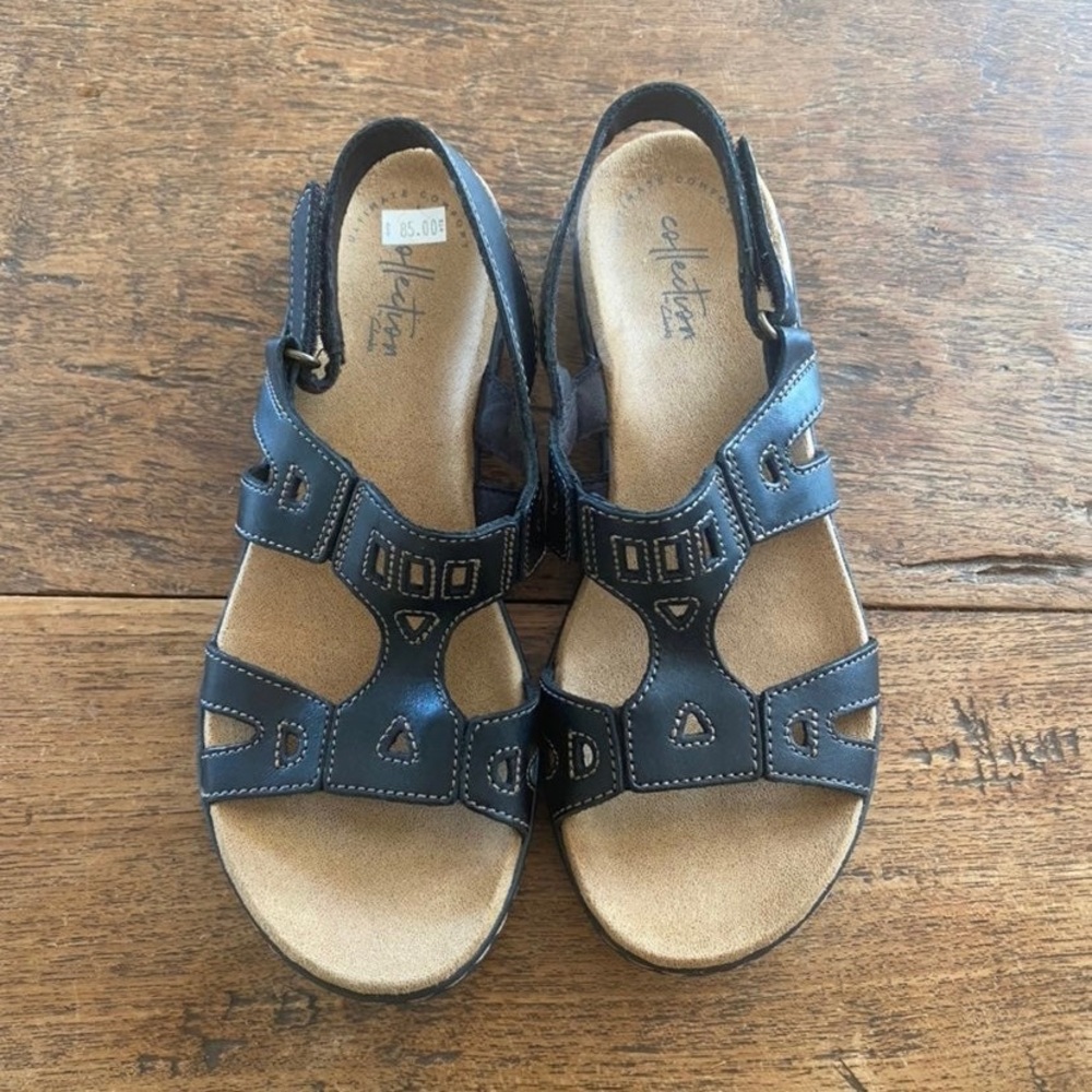 Clarks black sandal sz 6.5 EU 37